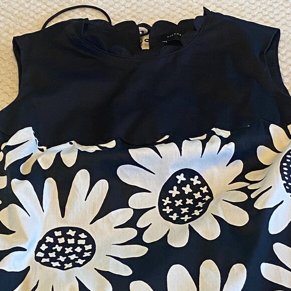 Victoria Beckham Daisy Floral Drop Waist Mini Dress Black White Size 1X - Picture 4 of 14